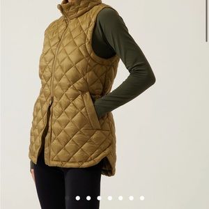 Athleta vest
